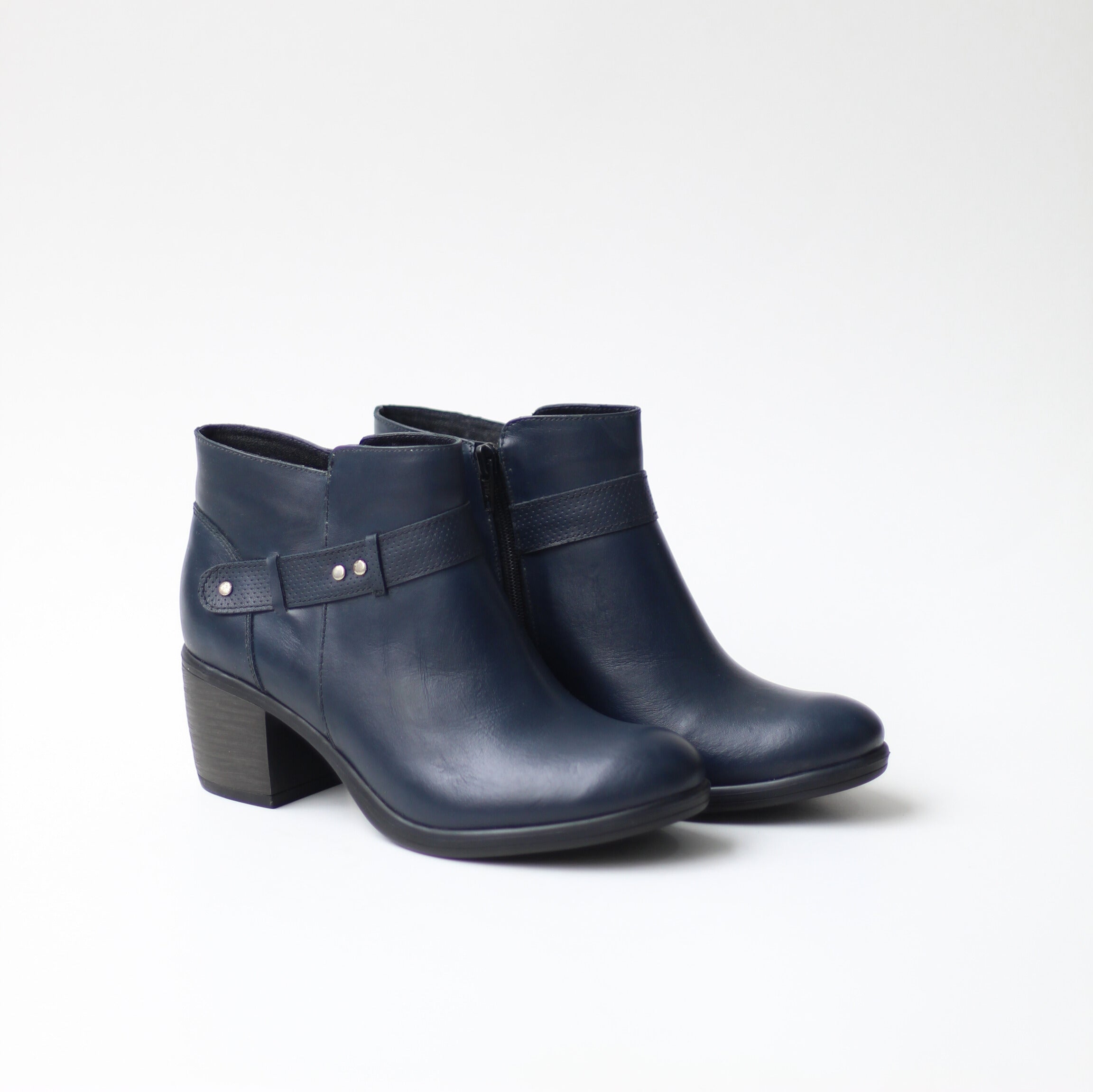 Cod. BD608 – Billy Gin